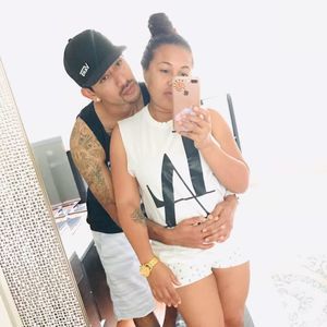 Meet your Posher, Ari